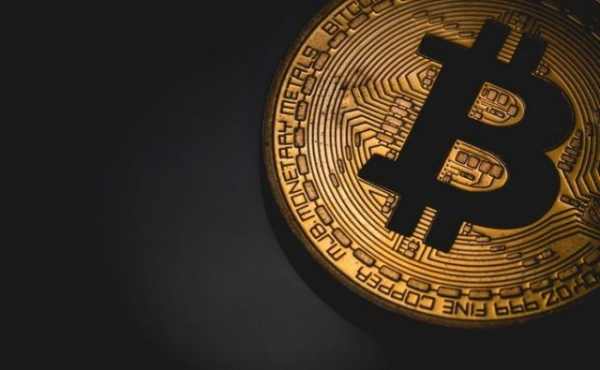 Грэнтэм: Биткоин упадет до нуля, акции ИИ продавать Грэнтэм: Биткоин упадет до нуля, акции ИИ продавать