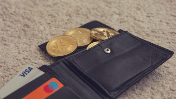 Минфин: более 10 млн криптокошельков россиян находятся за рубежом Минфин: более 10 млн криптокошельков россиян находятся за рубежом